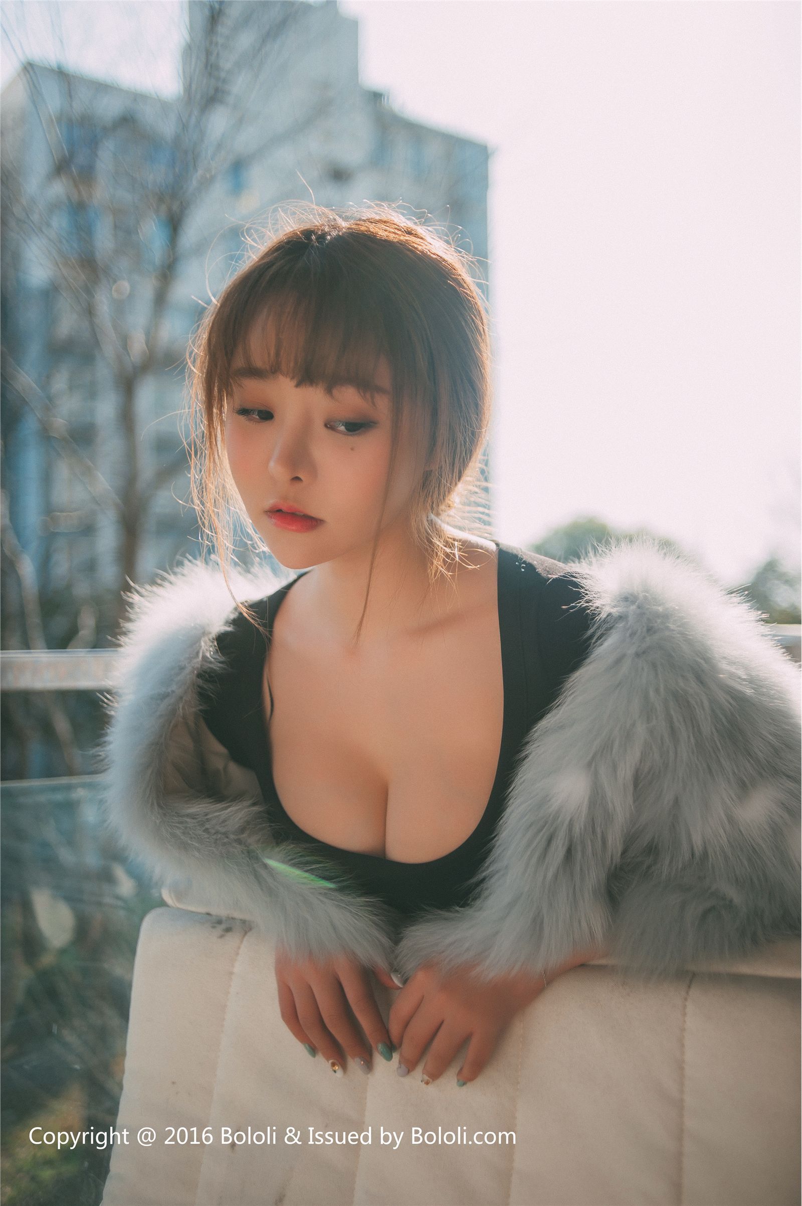 [BoLoLi波萝社] 2017.03.09 BOL027 七宝变装死库水诱惑 柳侑绮